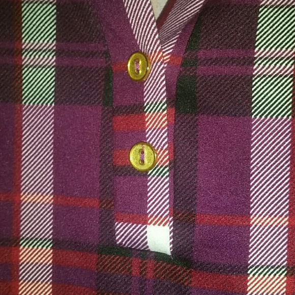 Cupcake Cafe Maternity 3/4 sleeve plaid blouse - Picture 6 of 6